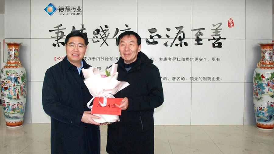 市委常委、開發(fā)區(qū)黨工委書記曹衛(wèi)東來公司走訪慰問并檢查安全工作