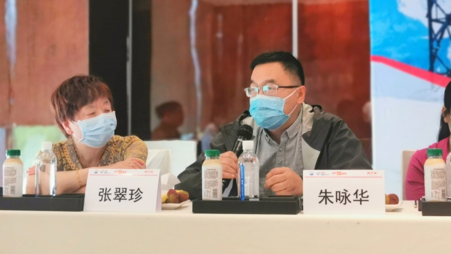 68448313.jpg image011.jpg