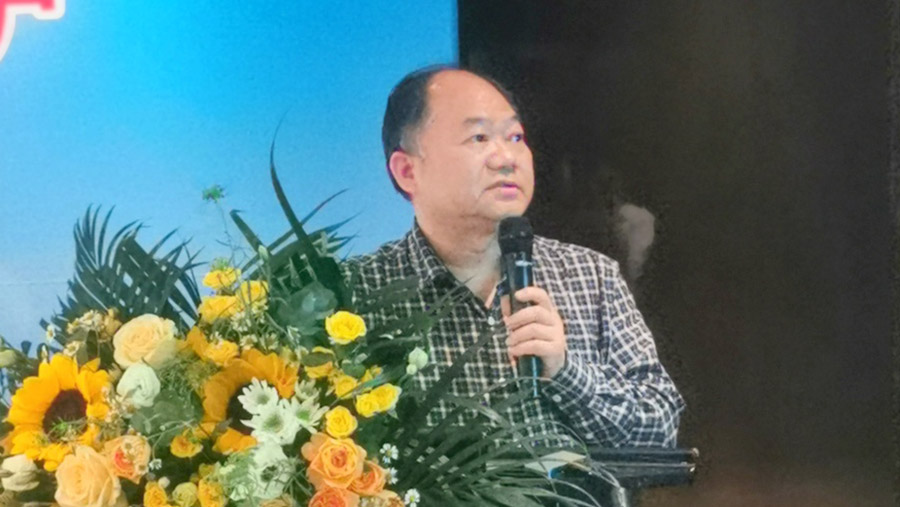 94124740.jpg image007.jpg